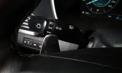 Hyundai Santafe 2022, 93482 км, за 18589.06 USD - фото 13