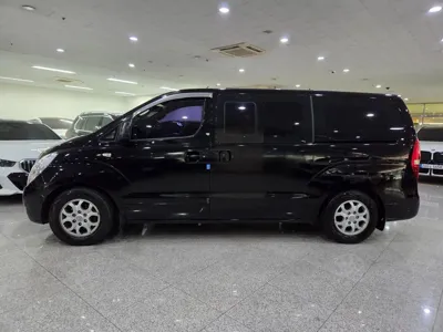 Hyundai Starex 2014, 208301 км, за 3577.94 USD