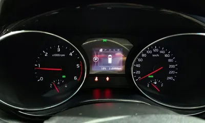 Kia Canival 2016, 116986 км, за 8060.79 USD - фото 8
