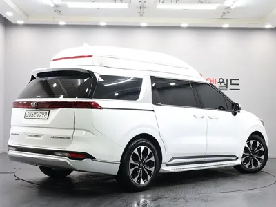 Kia Canival 2021, 131246 км, за 18786.97 USD