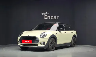MINI Clubman · 2022 год