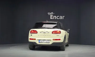 MINI Clubman 2022, 58818 км, за 14911.76 USD