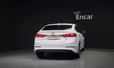 Hyundai Avante 2017, 80114 км, за 6291.39 USD