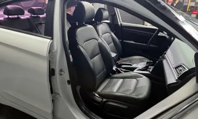 Hyundai Avante 2017, 80114 км, за 6291.39 USD - фото 12
