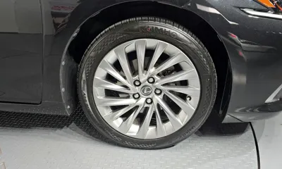 Lexus ES 2021, 57324 км, за 29361.52 USD