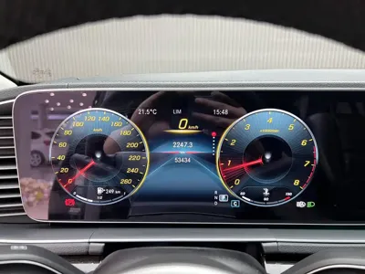 Mercedes-Benz 奔驰GLE(进口) 2021, 53000 км, за 52221.48 USD - фото 16