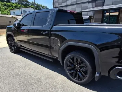 GMC Sierra 2025, 9000 км, за 54808.86 USD
