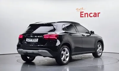 Mercedes-Benz GLA-Class 2019, 139157 км, за 7925.71 USD