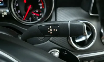 Mercedes-Benz GLA-Class 2019, 139157 км, за 7925.71 USD - фото 9