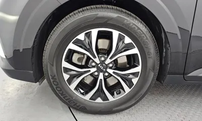 Kia Canival 2023, 72488 км, за 17773.37 USD