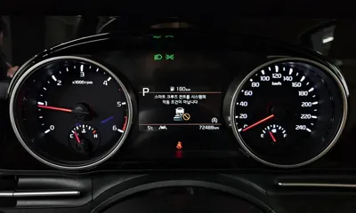 Kia Canival 2023, 72488 км, за 17773.37 USD - фото 8