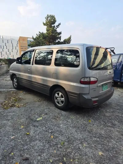 Hyundai Starex 2004, 135000 км, за 1430.15 USD