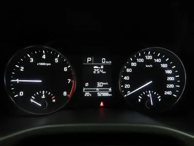 Hyundai Avante 2018, 92951 км, за 6498.62 USD - фото 8