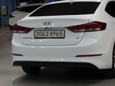 Hyundai Avante 2018, 92951 км, за 6498.62 USD - фото 19
