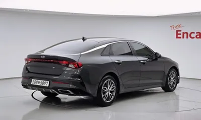 Kia K5 2021, 77767 км, за 10749.19 USD