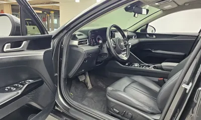 Kia K5 2021, 77767 км, за 10744.28 USD - фото 10