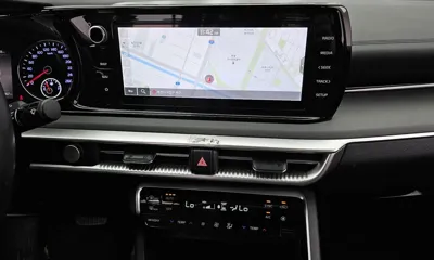 Kia K5 2021, 77767 км, за 10744.28 USD - фото 14