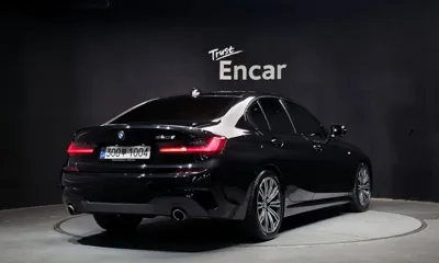 BMW 3-Series 2021, 85065 км, за 19491.24 USD