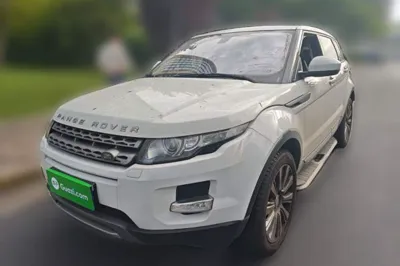Land Rover Range Rover Evoque 2015, 112100 км, за 11261 USD