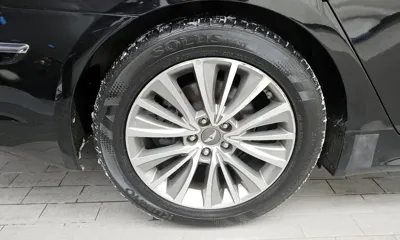 Hyundai Genesis 2013, 117868 км, за 4360.75 USD