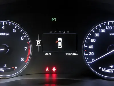 Hyundai Genesis 2016, 118794 км, за 6688.99 USD - фото 8