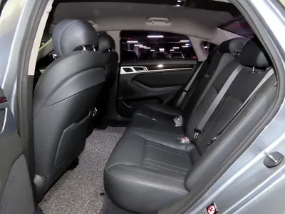 Hyundai Genesis 2016, 118794 км, за 6688.99 USD - фото 10