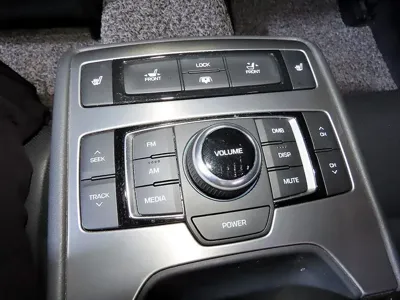 Hyundai Genesis 2016, 118794 км, за 6688.99 USD - фото 14