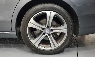Mercedes-Benz E-Class 2017, 81224 км, за 14873.09 USD
