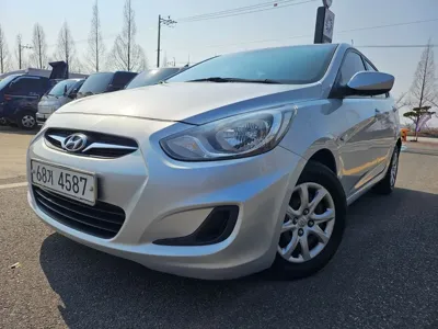 Hyundai Accent · 2015 год