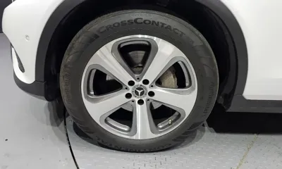 Mercedes-Benz GLC-Class 2018, 65969 км, за 16895.27 USD
