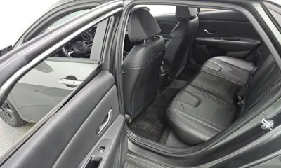 Hyundai Avante 2023, 72842 км, за 10538.65 USD - фото 26