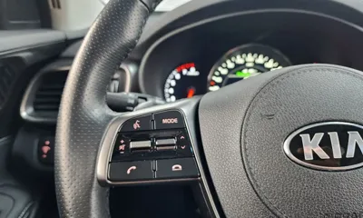 Kia Sorento 2020, 86631 км, за 14171.48 USD - фото 17