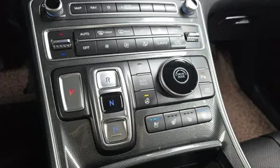Hyundai Santafe 2022, 38936 км, за 16091.21 USD - фото 9