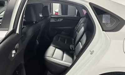 Kia K3 2020, 75822 км, за 7417.62 USD - фото 12