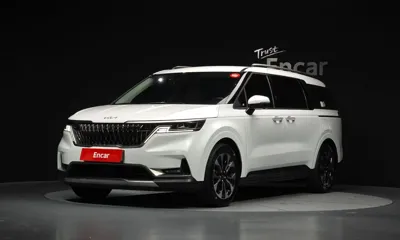 Kia Canival · 2023 год