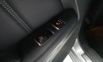 Mercedes-Benz E-Class 2014, 148246 км, за 6498.62 USD - фото 20