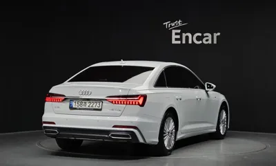 Audi A6 2021, 44848 км, за 20356.01 USD