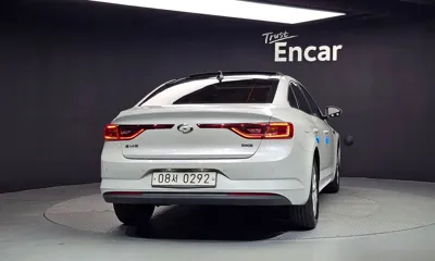 Renault-KoreaSamsung SM6 2016, 208375 км, за 3571.43 USD
