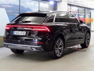 Audi Q8 2021, 102319 км, за 37053.88 USD - фото 4