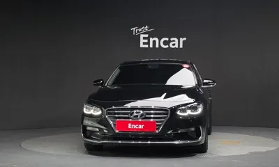Hyundai Grandeur 2018, 190569 км, за 5842.2 USD
