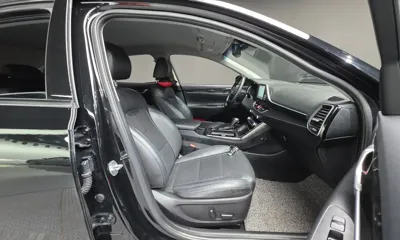 Hyundai Grandeur 2018, 190569 км, за 5842.2 USD - фото 10