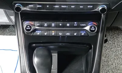 Hyundai Grandeur 2018, 190569 км, за 5842.2 USD - фото 15