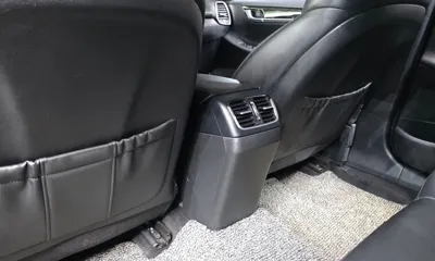 Hyundai Grandeur 2018, 190569 км, за 5842.2 USD - фото 18