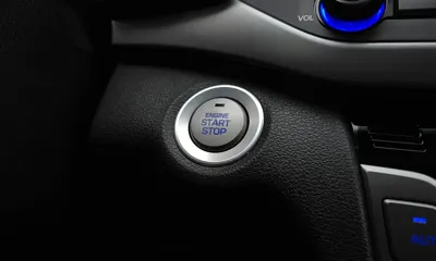 Hyundai Avante 2017, 77960 км, за 6449.51 USD - фото 17