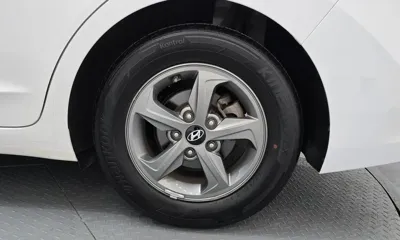 Hyundai Avante 2017, 77960 км, за 6449.51 USD - фото 21