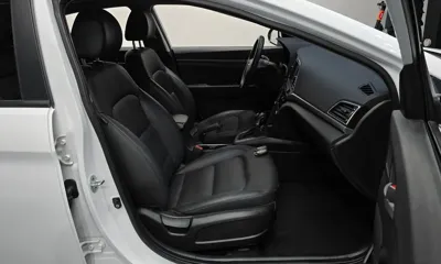 Hyundai Avante 2017, 77960 км, за 6449.51 USD - фото 26