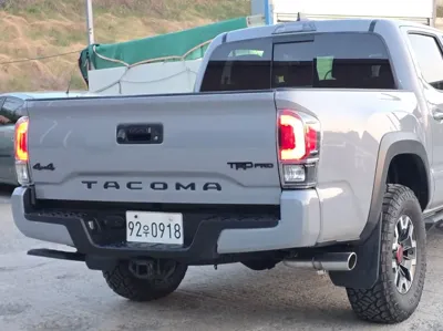 Toyota Tacoma 2018, 133300 км, за 28620.19 USD
