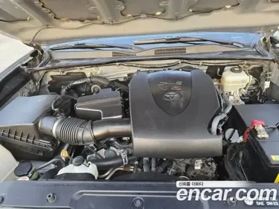 Toyota Tacoma 2018, 133300 км, за 28363.28 USD - фото 8