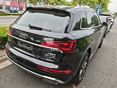 Audi Q5L 2023, 99200 км, за 27118.37 USD - фото 7