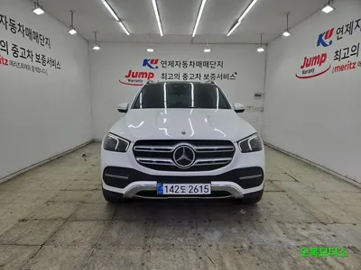 Mercedes-Benz GLE-Class 2021, 106700 км, за 31596.11 USD
